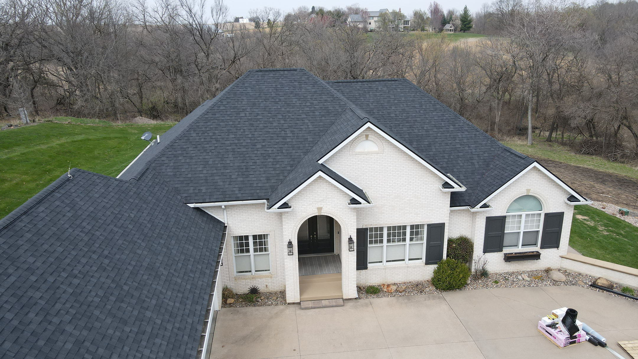 Roofing service card